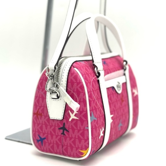 Michael Kors Small Travel Duffle Xbody Bag - Dragonfruit - Picture 3 of 8
